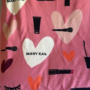 Mary Kay Pink and White Towel